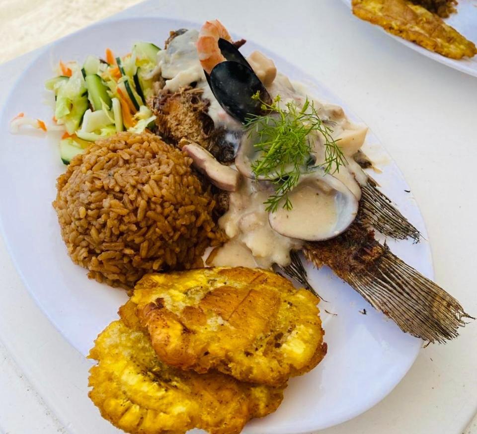 Mandala Beach Hotel Isla Barú Buitenkant foto